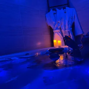 Villa Insolite Romantique Intérieur Privé Premium Inclus, Le Vigan (Lot)